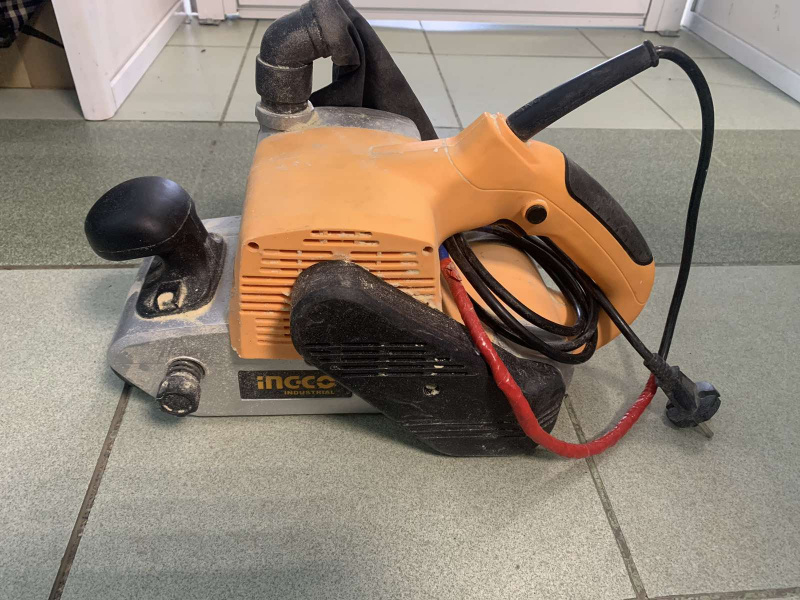 Шлифовальная машина INCCO PBS12001