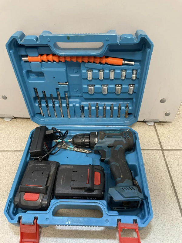 Шуруповерт Handtek 24V