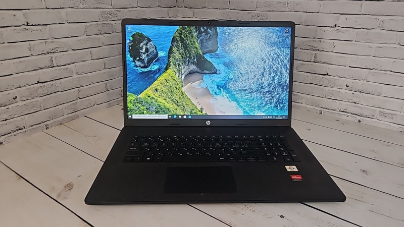 Ноутбук HP 17-CP0055ur