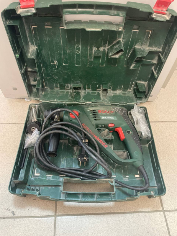 Перфоратор BOSCH PBH 2100 RE